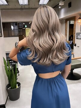 サニー 渋谷(SUNNY) バレイヤージュ、ハイライト、ショコラアッシュ、グレージュ