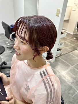 リアン バイ キートス(Lien by kiitos) 暖色カラー/ピンクカシスカラー/ヘアアレンジ
