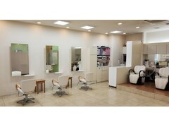 PLAZA HAIR  西宮北口店【プラザヘアー】