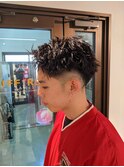ショートフェード×ツイストスパイラルパーマ