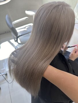 ガガ 心斎橋(GAGA) 韓国/ハイトーンカラー/ワンホンヘア/レイヤーカット/髪質改善