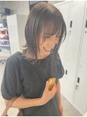 切りっぱなしボブ/外ハネバブ/アッシュグレー