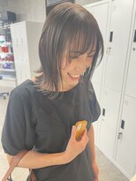 リミットバイアフィナー 大宮店(limit by Afinar) 切りっぱなしボブ/外ハネバブ/アッシュグレー