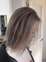 コハク(kohak)&nbsp;シャドールーツ