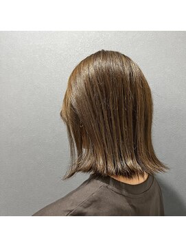 ビー(Be) 艶髪ショートボブ