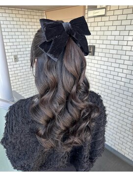 ソノ(sono) ハーフポニー　リボン　パーティヘア　イベントヘアセット