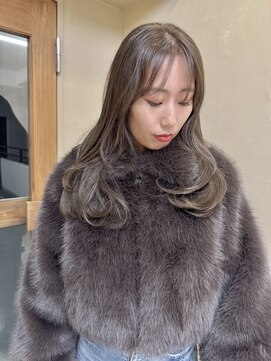 ナルーヘア(nalu hair) レイヤーカット/くすみベージュカラー