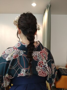 シーズンズ(SEASONS) 浴衣着付け&ヘアアレンジ￥8400 ２番　編み下ろしスタイル