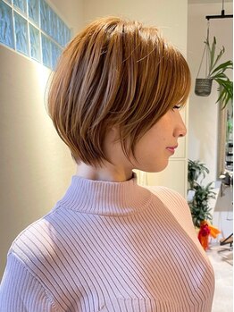 チャーム(Charm)の写真/【6周年】経験豊富なStylistが一人ひとりの理想を汲み取りカタチに!再現性の高い似合わせStyleを叶えます♪