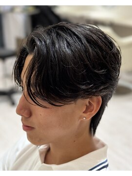 バース 梅田中崎町店(BIRTH) ニュアンスパーマセンターパートフェザーパーマワンカールパーマ