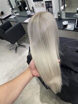 キング 高槻(K!ng)&nbsp;縮毛矯正髪質改善ハイライトレイヤーカット高槻美容室エクステ