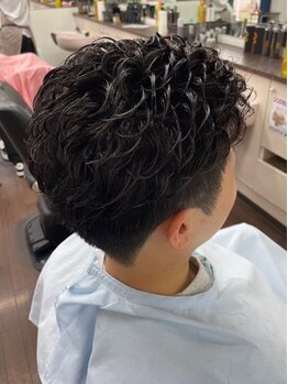 【山口大学近く】再現性の高い技術で、どの角度から見てもキマるあなただけの唯一無二なヘアスタイルへ◎