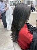 オリーブグレージュ