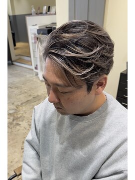 リフル 八王子(RIFULL) メンズパーマ ツイスパ 波巻き メンズバレイヤージュ