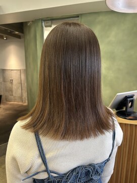 エイトオロク 那覇小禄店(EIGHT oroku) ツヤ感アップのケアカラートリートメント