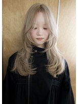 イェン(Yen.)&nbsp;ミルクティーベージュ ロングハッシュレイヤーカット