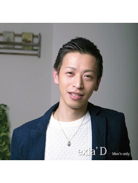 メンズサロン エクシア colorで差をつけるベリーショート×グレーベージュ×30代/40代