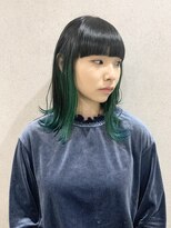 ミクマル(micmal)&nbsp;20代30代大人可愛いダブルカラーブリーチ外はねミディアムボブ