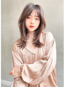 テイラー(Taylor) 【Taylor 大宮】グレージュ×ウルフレイヤー