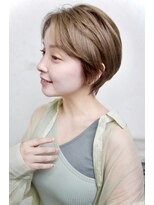 グランアージュ 船橋南口店(grandage)&nbsp;簡単スタイリング センターパート小顔ヘア ペールベージュ船橋33