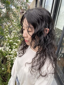 ベチカ(vetica) 黒髪スパイラルリラックスパーマ