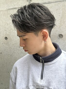 ロンド ローガン 名駅(Lond LOGAN) ツイストスパイラルパーマ カジュアルビジネス メンズ 眉毛