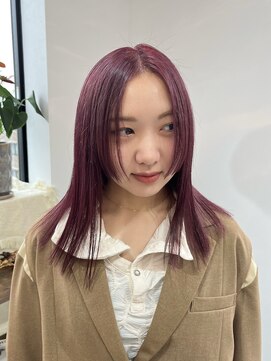 リル 溝の口(LiL) ワインレッド× 姫カット