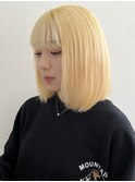 大人気ブロンド YURI