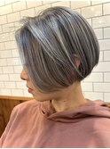 ハイライト レイヤー ショートヘア ボブ くびれレイヤー