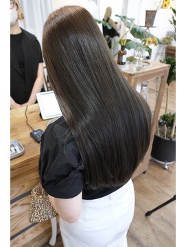 ムク(Muku) ブリーチなしのアッシュベージュ