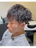 フリーク バーバーショップ 都島店(FREAK BARBER SHOP) 黒髪無造作ツイストスパイラルツーブロックマッシュ