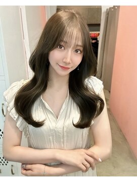 クム(kumu) レイヤーカット/前髪カット/顔周り/シースルー/名古屋/栄/韓国