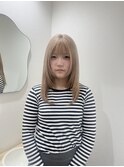 ミルクティーベージュ