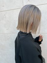 美容室BJ&nbsp;ハイトーンシルバー