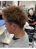 スパイキーショート
