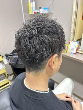 ビューティースタイルクラブ(BEAUTY STYLE CLUB) 幅広い年代に大人気♪ピンパーマショートスタイル