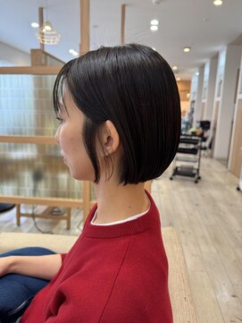 アドラーブル 長岡リップス旭岡店(adorable) 20代30代透明感暗髪アッシュブルーグレージュ丸みボブ