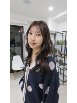 グローブス オモハラ(THE GLOBES OMOHARA) ロングヘア ナチュラルストレート 美髪矯正