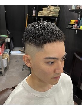ファヴォ(FAVO) 濡れパンクロップ