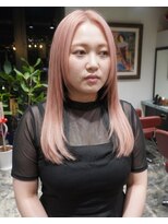 グッドフェローズ キタホリエ(GoodFellas kitahorie) 透明感のあるピンクベージュ×黒インナーカラーレイヤー艶感