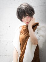 トルテ(Torte)&nbsp;ブルージュカラーのミニマムマッシュショート