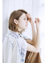 シュシュット(chouchoute)&nbsp;オン眉デザインカラー切りっぱなしボブ美髪マッシュウルフ/126