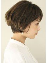 サーカス バイ ビュートリアム 青山(CIRCUS by BEAUTRIUM) ふんわり丸みショートボブ