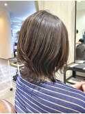 くびれヘアー×アッシュベージュ