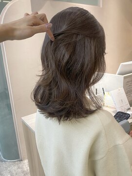 ウェイズトウキョウ 新宿店(Ways TOKYO) 透明感とつやたっぷりラベンダーベージュ