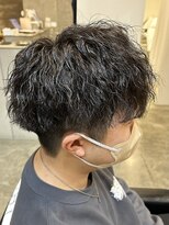 ニアウ 伊勢崎連取店(Niau)&nbsp;メンズマッシュパーマツイストスパイラルパーマ波巻きパーマ