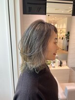 ステア ケース(stair case)&nbsp;ミディアムレイヤー＋ハイライト