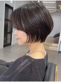 ショートヘアスタイル