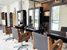 イワッシュ 平塚駅店(IwAsh)の雰囲気（広々とした店内♪）