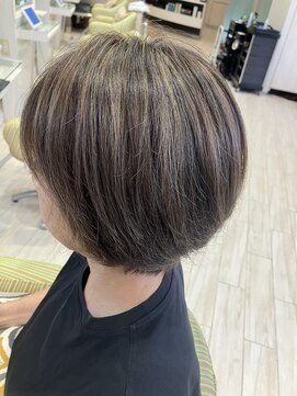 ビス ヘア アンド ビューティー 西新井店(Vis Hair＆Beauty) 白髪ぼかしハイライトベージュカラー！